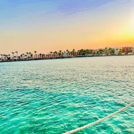 شاليه السعادة